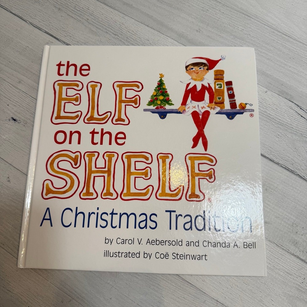 Elf on the Shelf hardcover book‎